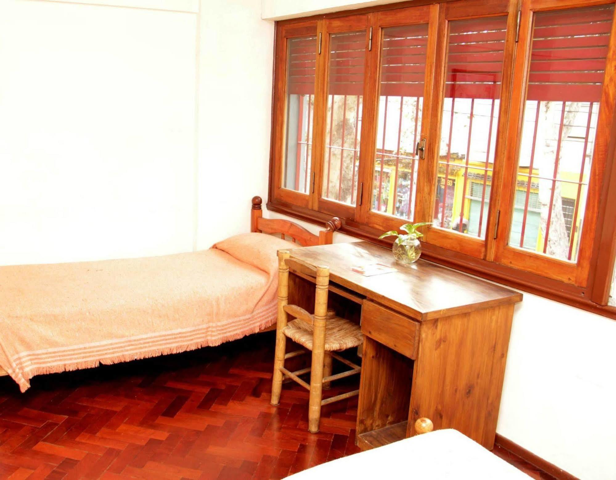 Hostal Confluencia Mendoza Eksteriør billede