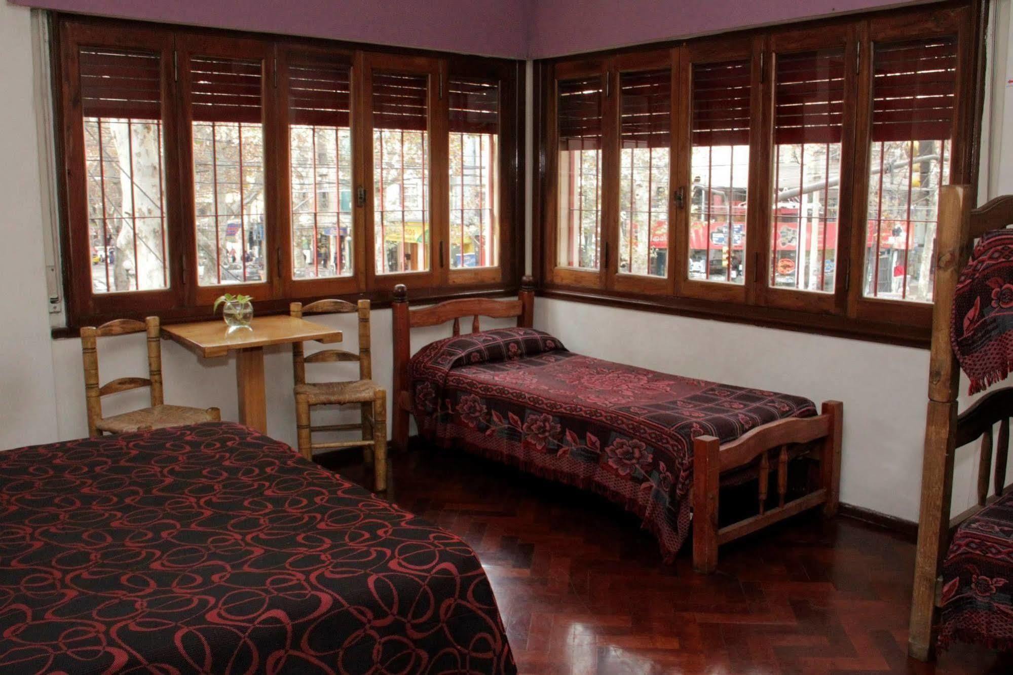 Hostal Confluencia Mendoza Eksteriør billede