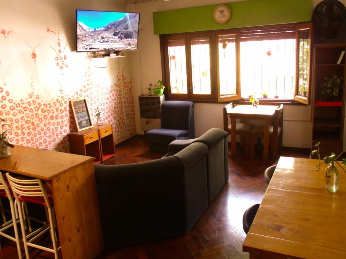 Hostal Confluencia Mendoza Eksteriør billede